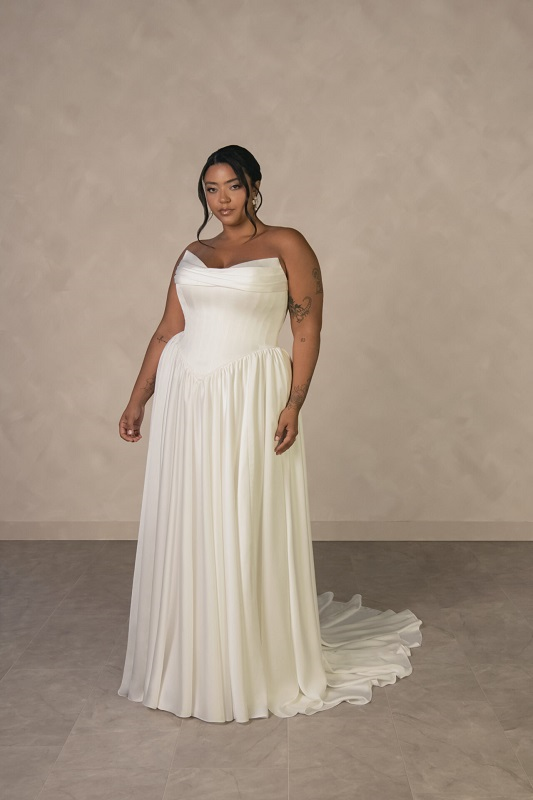 Carlee - Image 6